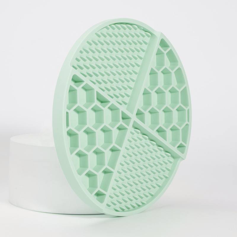 Silicone Slow Feeder Licking Mat