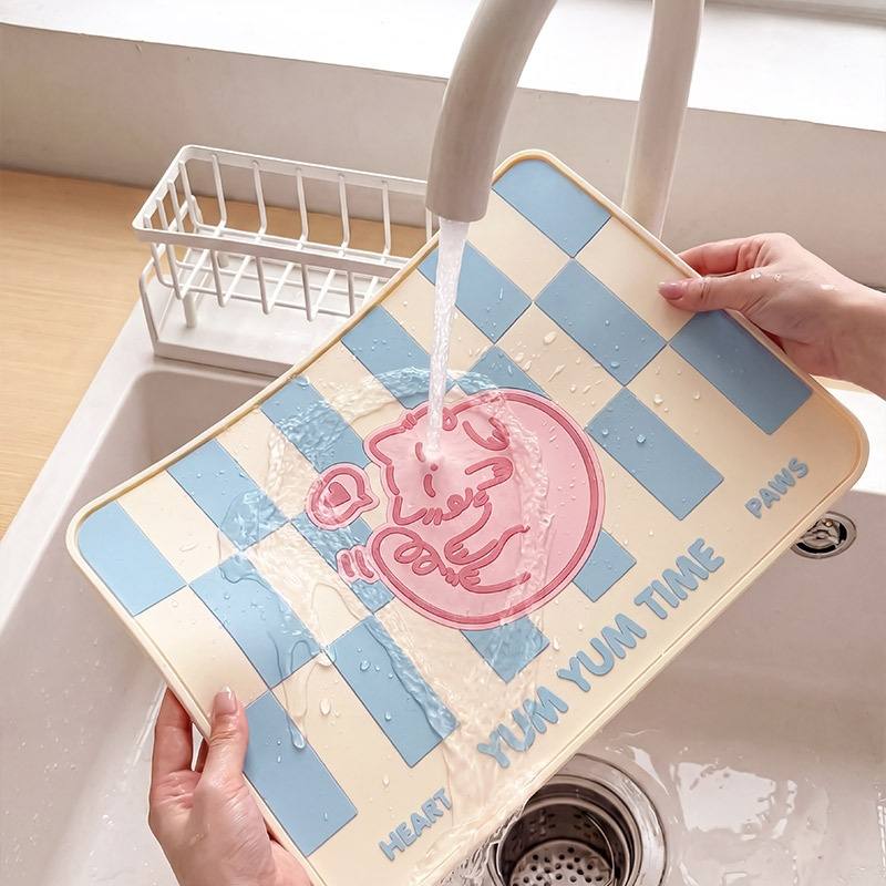 Non-Slip Silicone Pet Feeding Mat