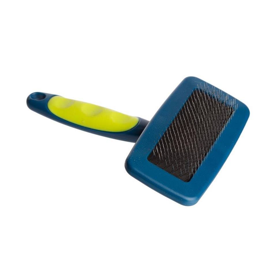 Slicker Brush for Dogs — Detangling & De-shedding